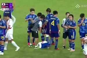 名场面！昔日朝鲜球员向日本队工