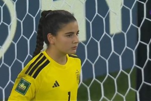 U20女足世界杯夺冠！西班牙点球